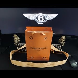 ⚜️L O U I S V U I T T O N⚜️
